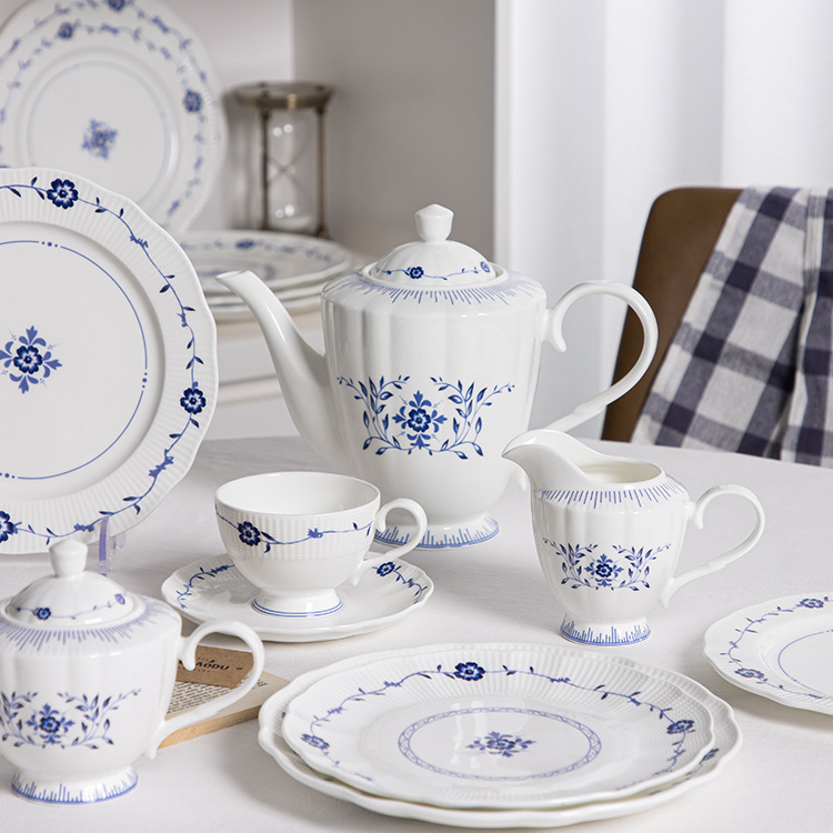 Porcelain Dishes Luxury - Blue Daylily - Royalware China